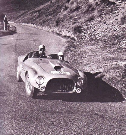 Rene Marchand i Lino Fayen – Ferrari 250 MM Vignale Spyder.